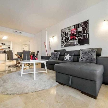 Espanhouse Elvis Apartment Torrevieja Exteriér fotografie